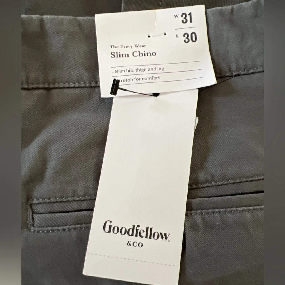 Goodfellow &Co Chino Pants Men’s 31x30 Gray The Every Wear Slim Straight Leg